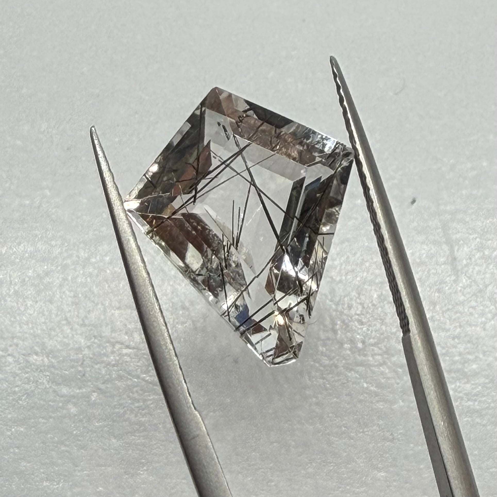 ロックなブラックトルマリンインクオーツ