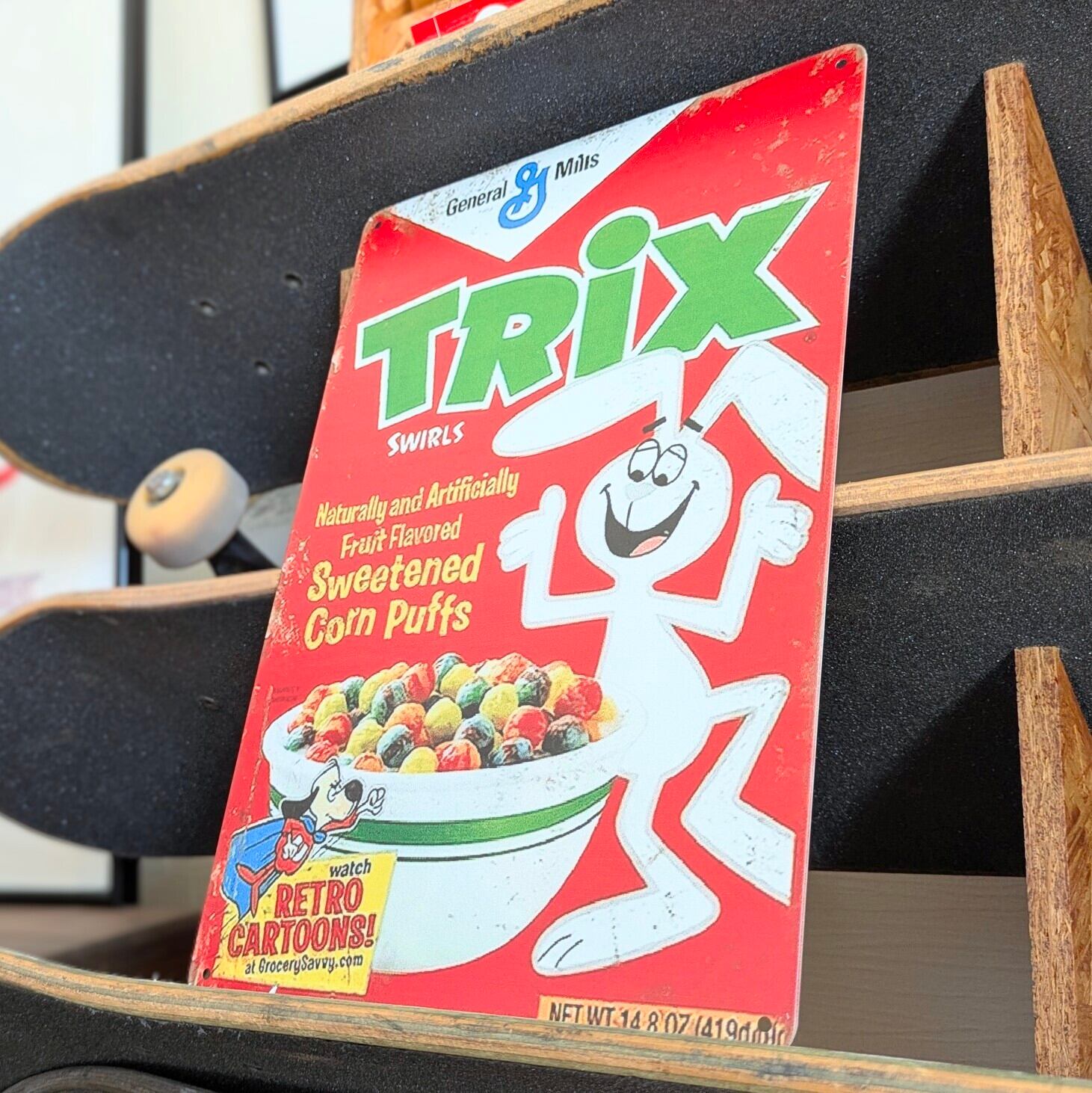 送料無料!ちょうどいいブリキ看板 【 Trix(トリックス)】ゼネラルミルズ社 / METAL SIGN / メタルサイン / ブリキ看板 / サインボード / ビンテージ加工〚アメリカン雑貨 アメトイ〛