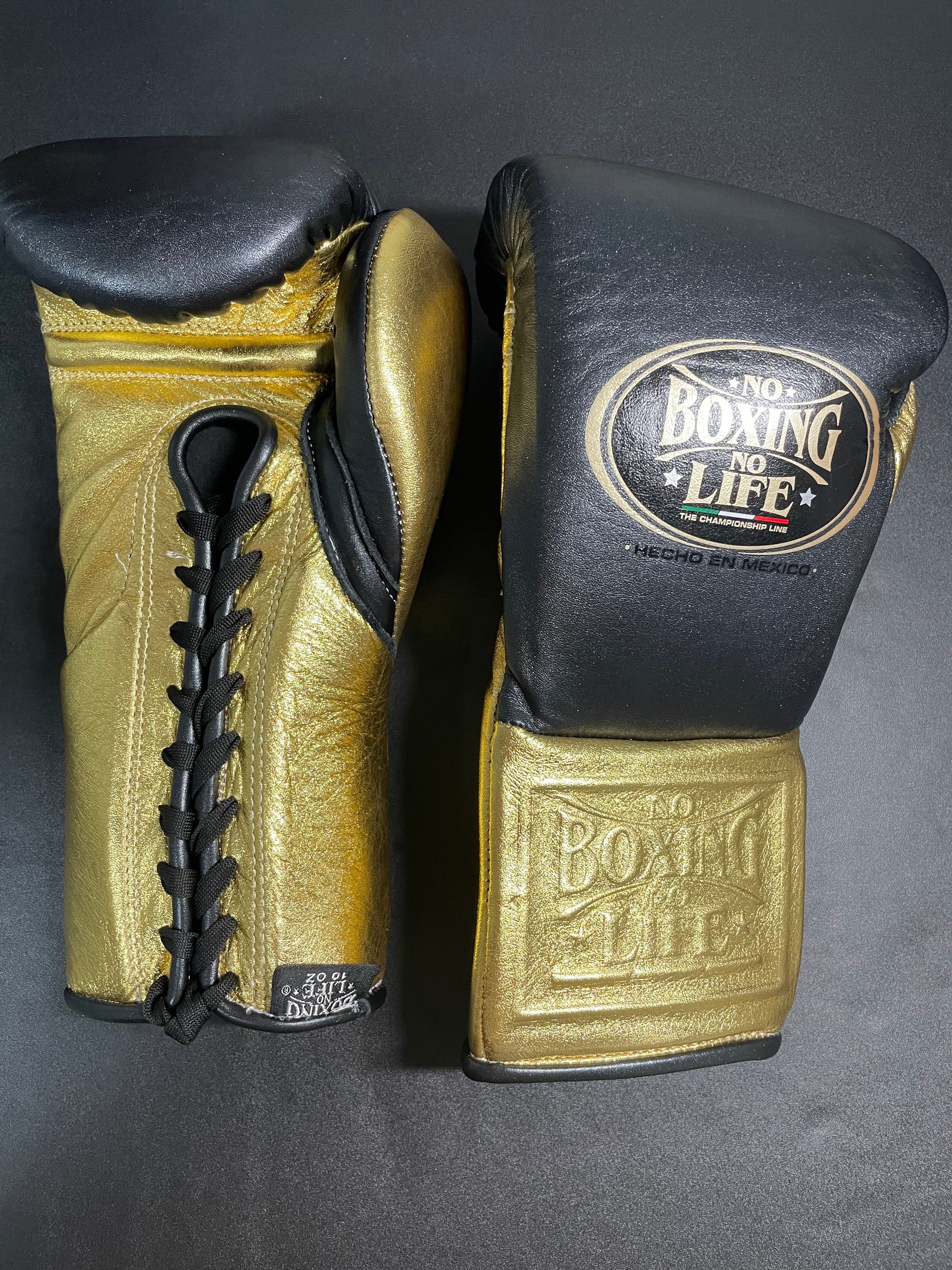 NO BOXING NO LIFE ボクシンググローブ 8ozブラック/ゴールド