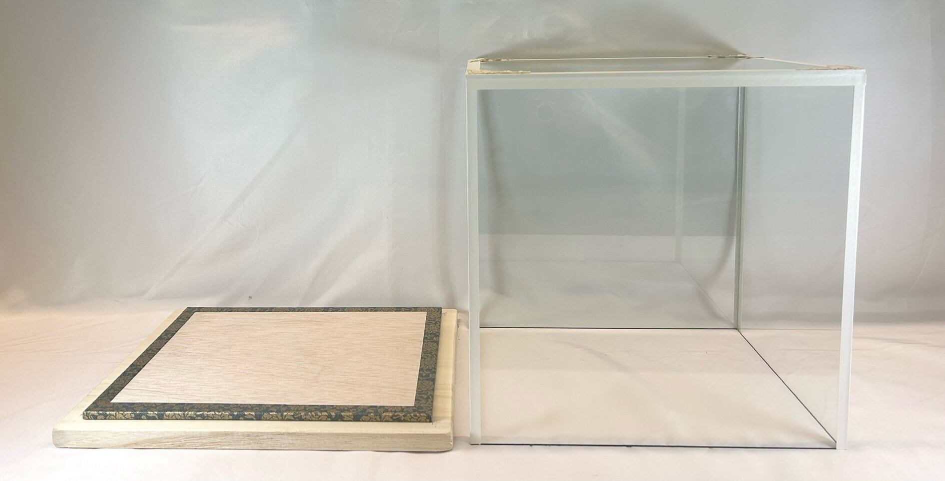 白枠カブセ ガラスケース ケースのみ 雛人形 五月人形 ケース飾り 兜