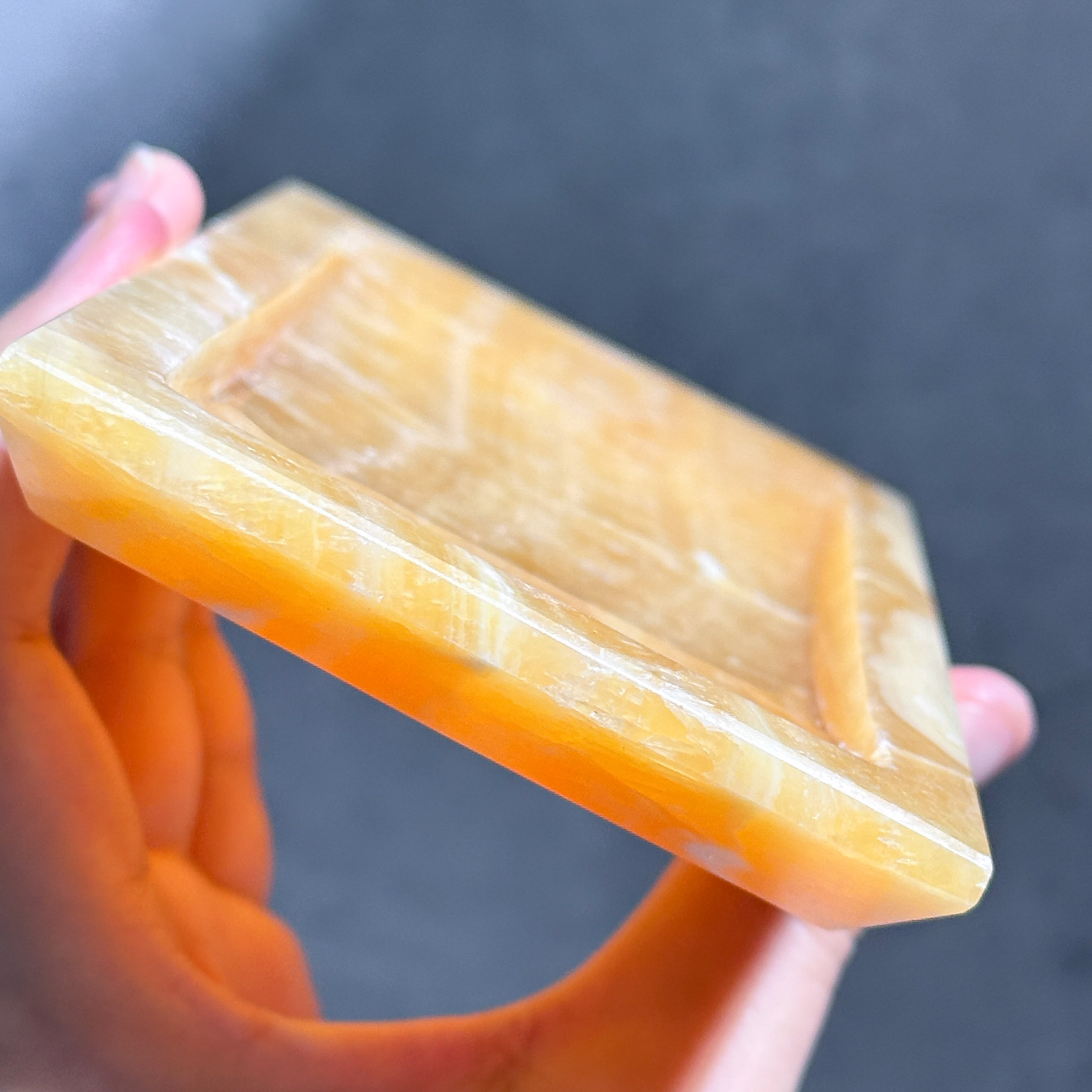 ルーサイト　置物　敷物　オレンジレモン オレンジカルサイトのトレー 01◇ Orange Calcite ◇ 天然石・鉱物