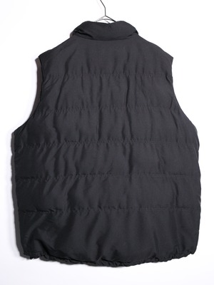 over silhouette down vest jacket