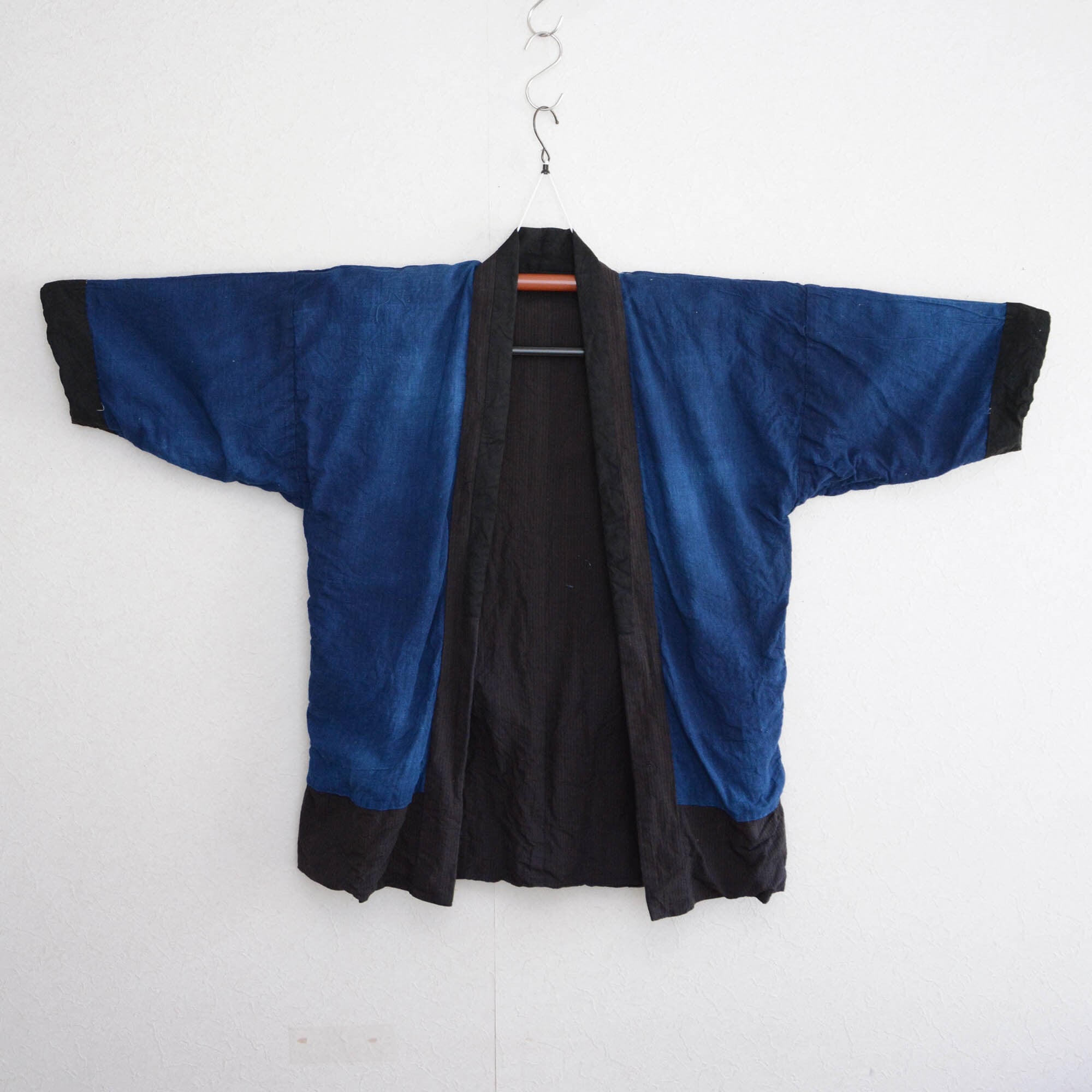 宮古上布 ノーカラーシャツジャケット 麻100% 藍染め 着物 リメイク 4a0d86cc743fa4fe2a24cee829fd0a