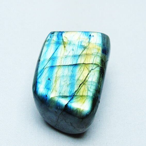 ラブラドライト 原石 一点物 171-7651