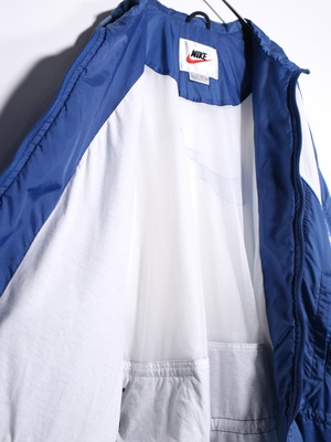 “NIKE” embroidery logo design switching nylon jacket