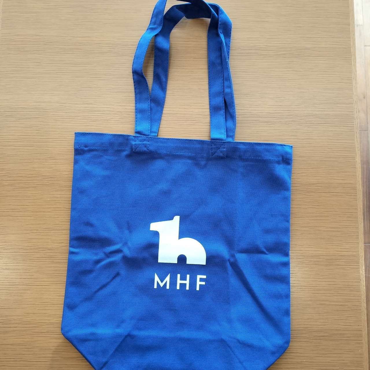 トートバッグ ブルー Metasequoia Horse Forest（メタセコイアと馬の森