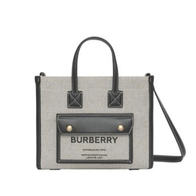 BURBERRY　フレヤトート　トートバッグ　ブラッグ