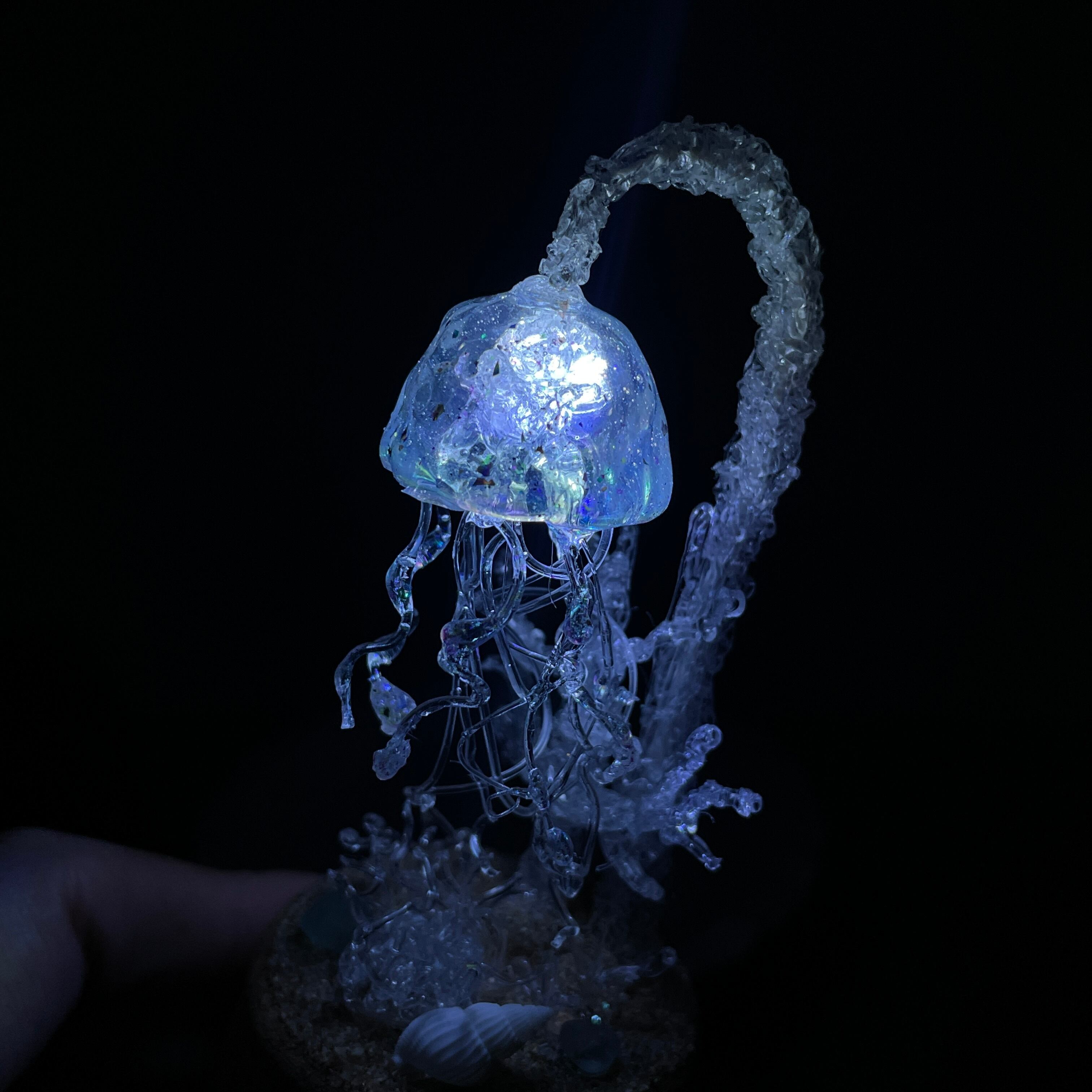 ヒカイノミチビキ/クラゲ /ライト 海月 くらげ 水族館 海の生き物 ランタン 秘海の導き プチギフト 贈り物 誕生日 インテリア雑貨 ナイトライト ルームライト テーブルランプ インテリア
