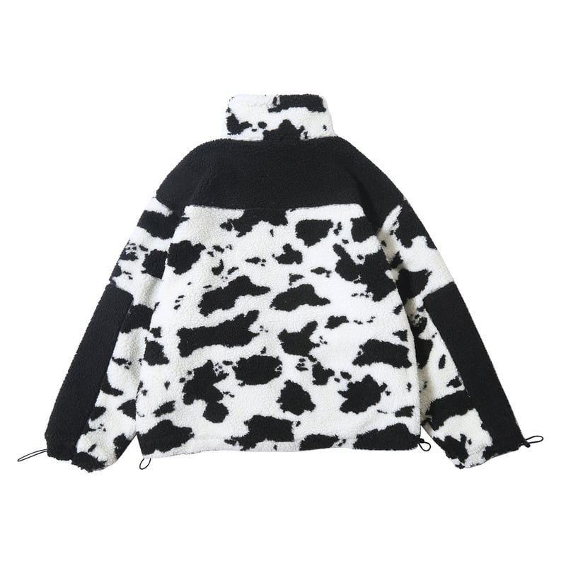 cow  jaket (本革)レザーが所々に配置されている分