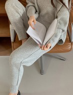 【新作５％OFF・3日間】Super Fine-Wool Jogger Pants_4colors