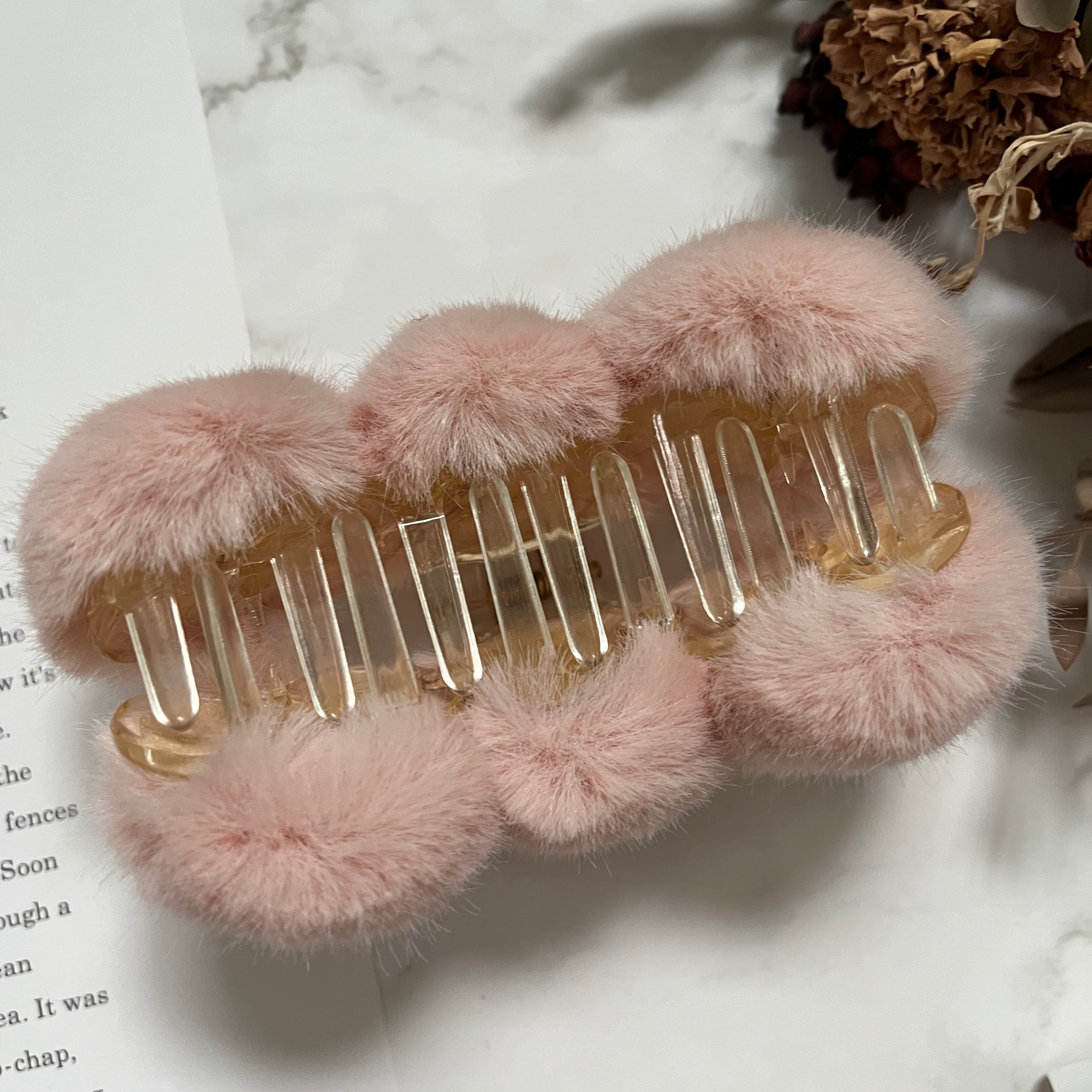 ファーヘアバンスクリップ チャーム付き レディース ヘアアクセサリー