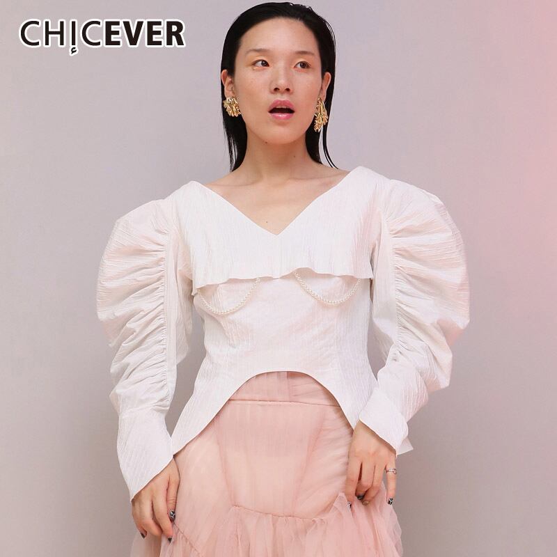 CHICEVERパッチワークパールシャツVネックシャーリングパフスリーブ不規則なブラウス女性2020夏服 サマー 夏物 真珠 6base515888174228