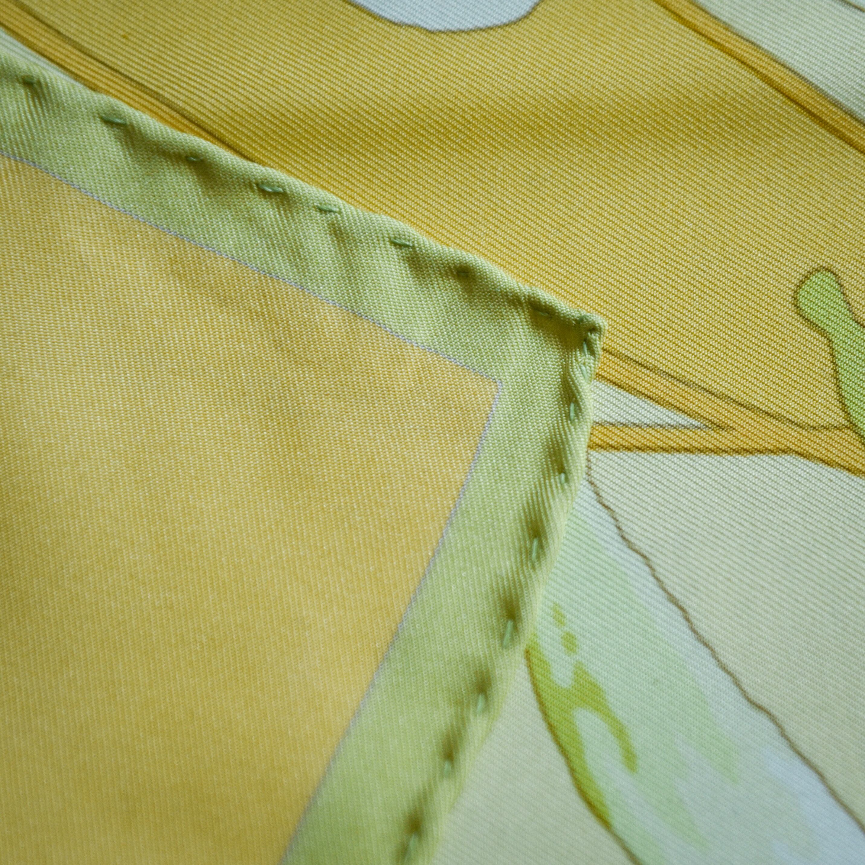 HERMES Vintage Silk Scarf au gre du vent (YELLOW) エルメス シルク