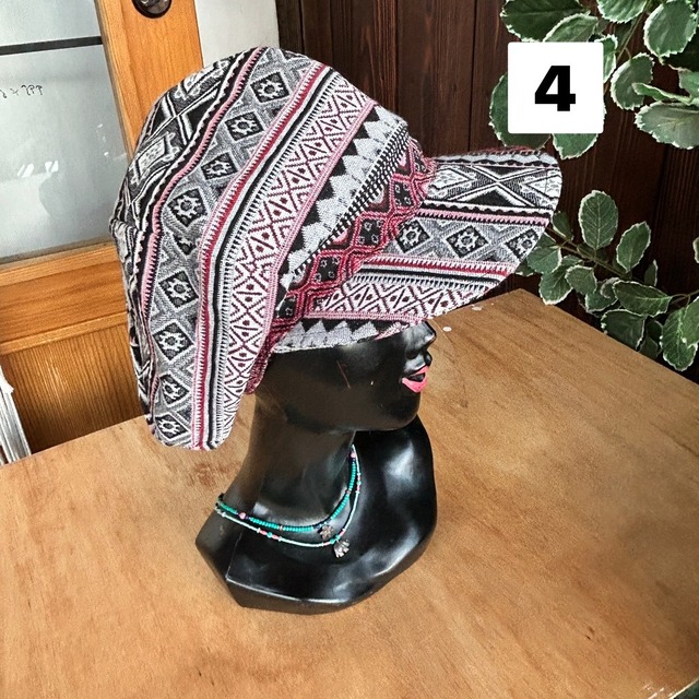 エスニック柄キャスケットB