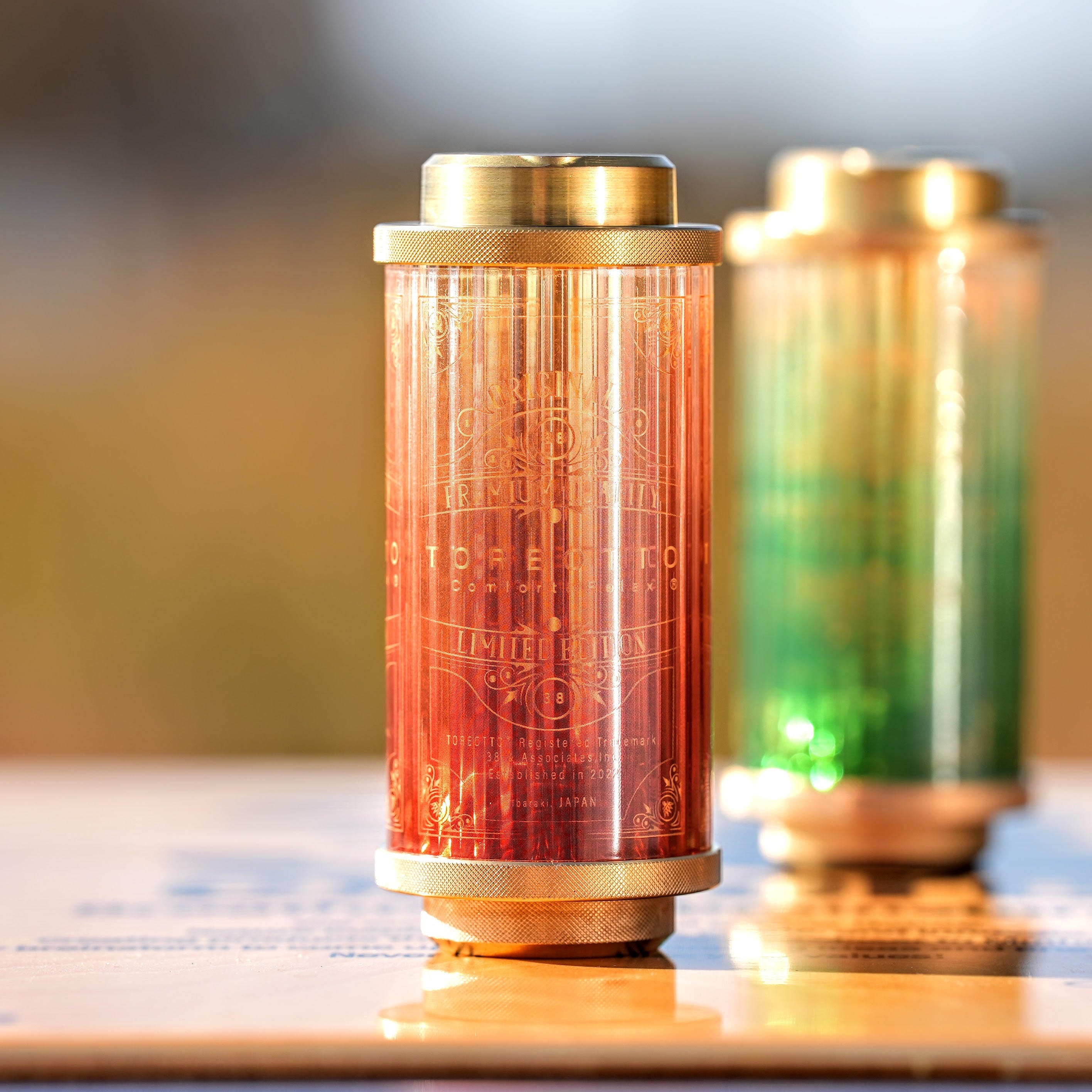 38-kT THE RICH classic103 | 38explore