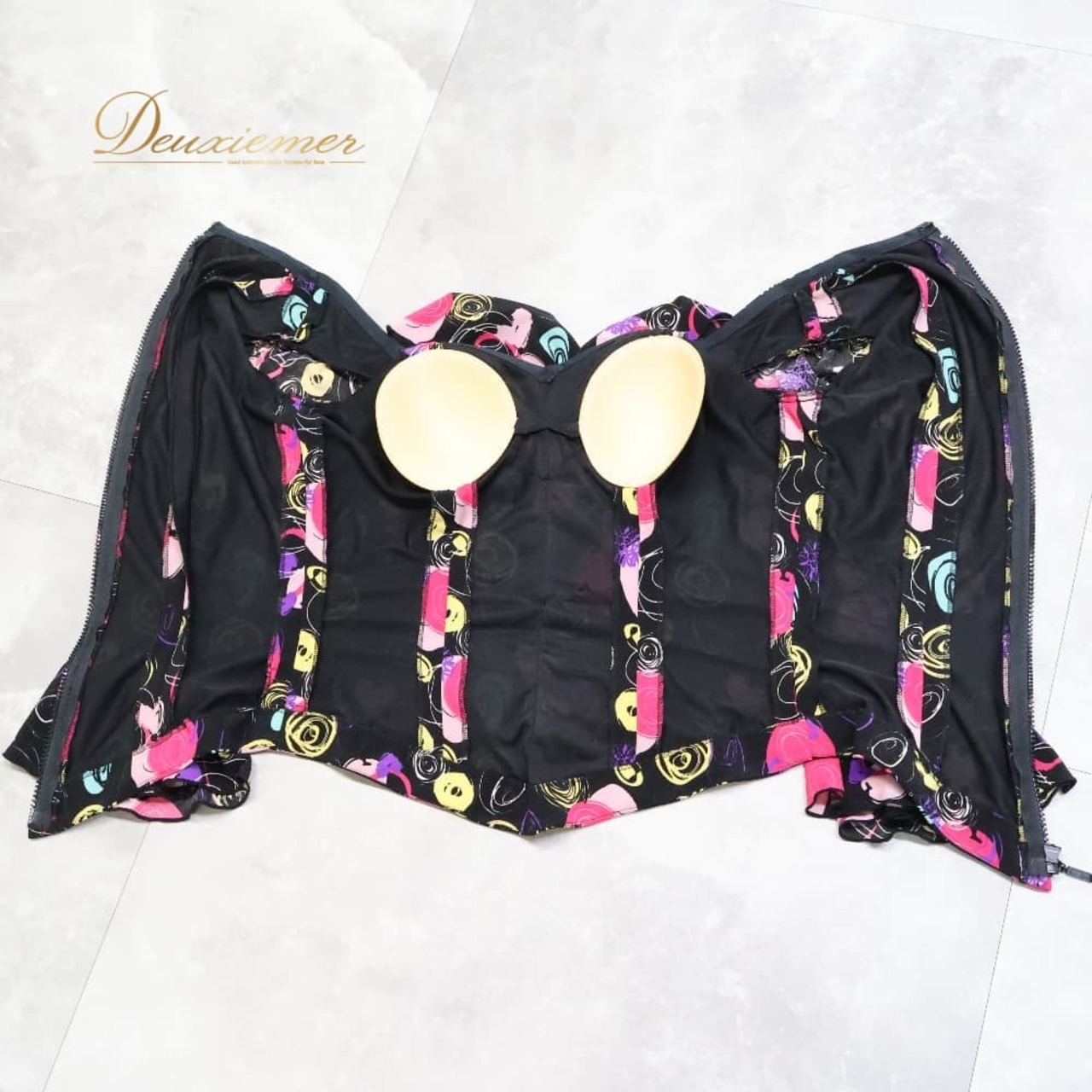 フラメンコ 衣装 ブラウス トップス ブラック系 ピンク系 パープル系 黒 紫 ピンク 柄 模様 賑やか 華やか ダンス パーティ 発表会 フラメンコ用 レディース カラフル 模様入り 個性的 フォーマル イベント用 パーティー用