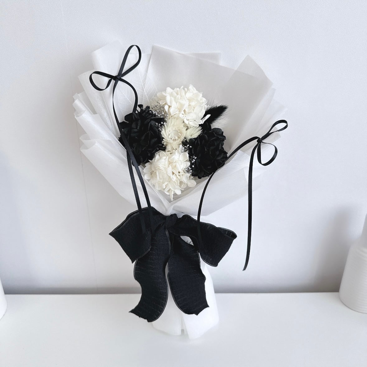 ribbon bouquet | flower shop magnifique