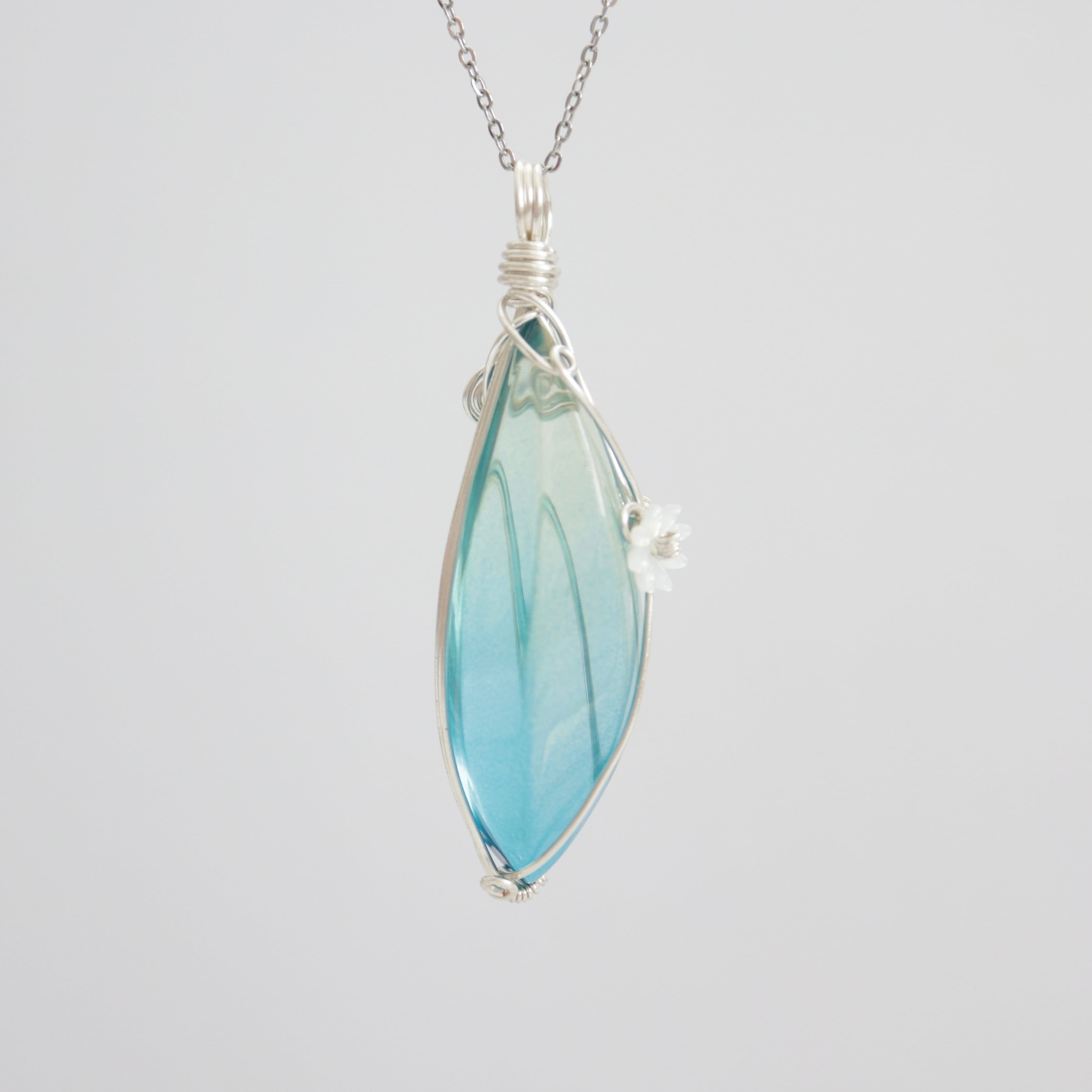 琥珀 シンプルな一輪デザイン ワイヤーラッピング