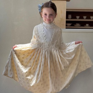 秋ｖ型花柄レイヤードワンピース