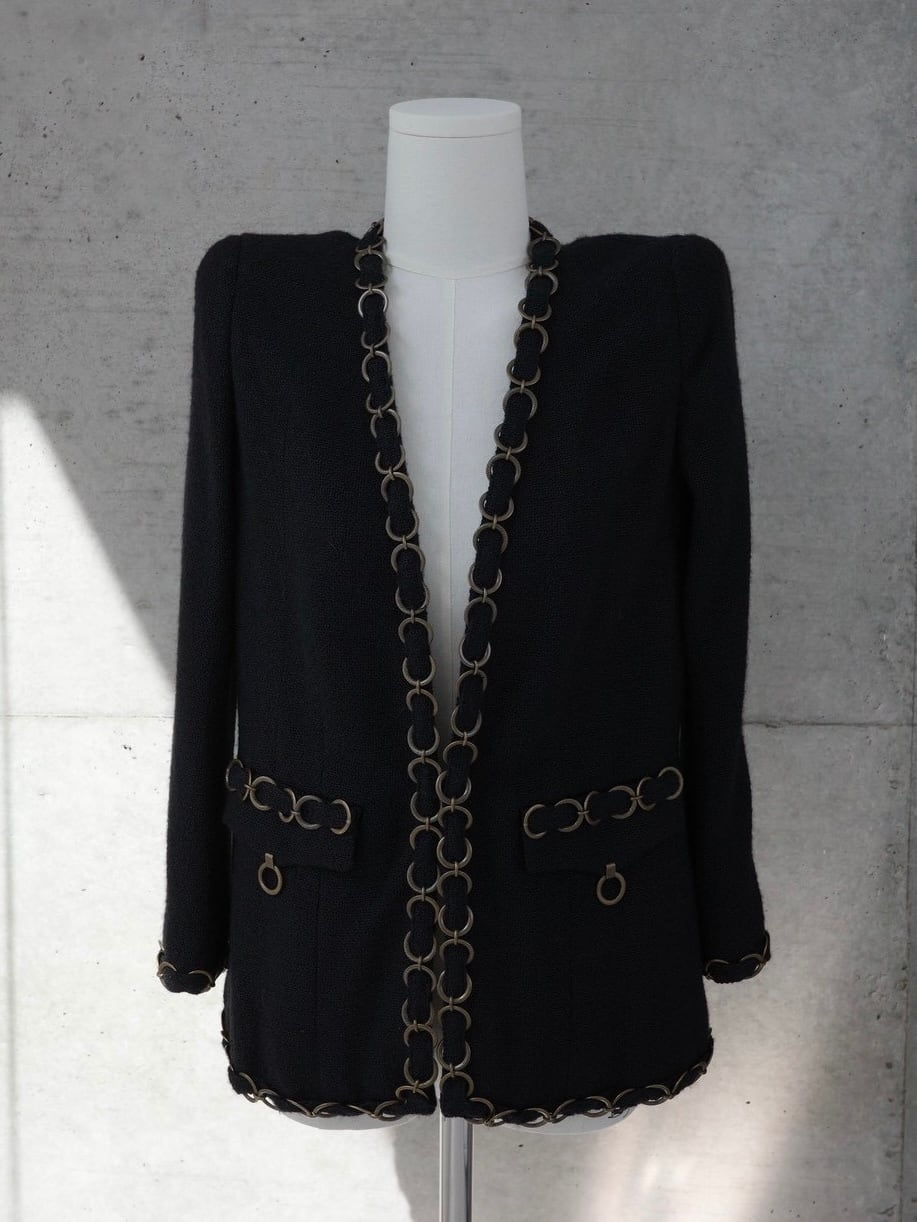 CHANEL ノーカラーツイードジャケット クルーズコレクション　ヴィンテージ 中古・古着通販】CHANEL (シャネル) ノーカラーツイードジャケット