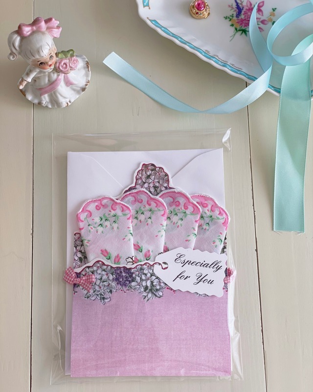 Hankie Gift Folios  (GG1063) - Vintage Inspired Handkerchiefs / ヴィンテージプリント ハンカチ