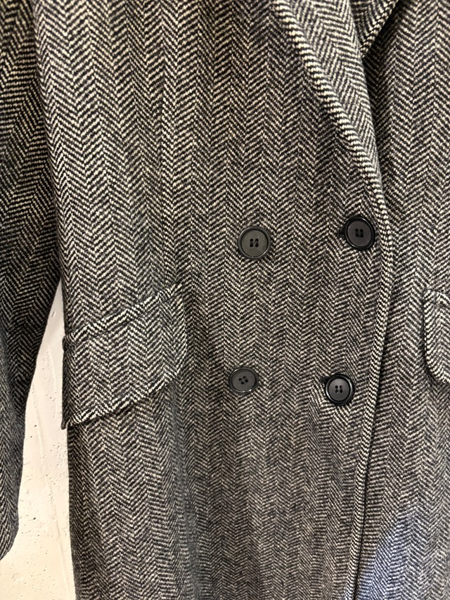 70’s 80's black velvet  collar chester coat