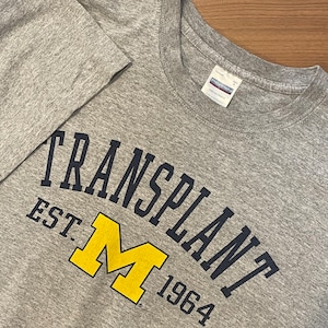 【PERRIN】カレッジ ミシガン大学 アーチロゴ Tシャツ University of Michigan Lサイズ US古着 アメリカ古着