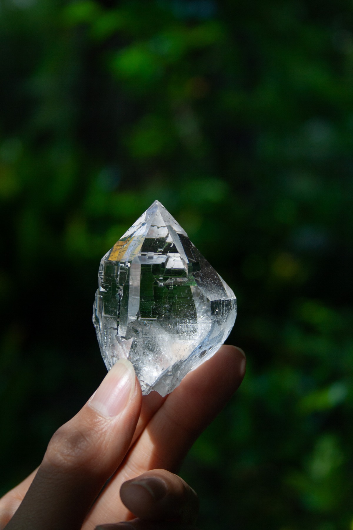 マニハール産ヒマラヤ水晶ポイント [カテドラル] | Ayodhya crystal 