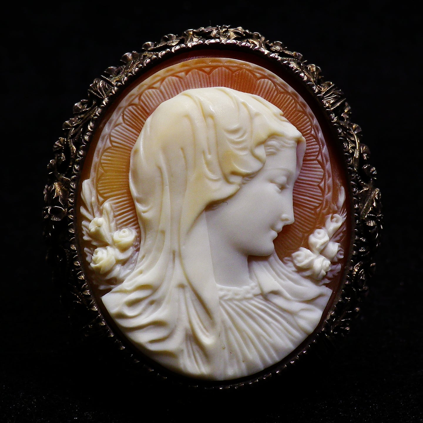 ジョヴァンニ・ノト作 ハイクオリティピース ”光輪とマリア”