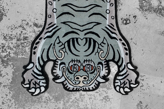 Tibetan Tiger Rug 《Sサイズ•シルク・オリジナル2・アラジングリーン285》チベタンタイガーラグ