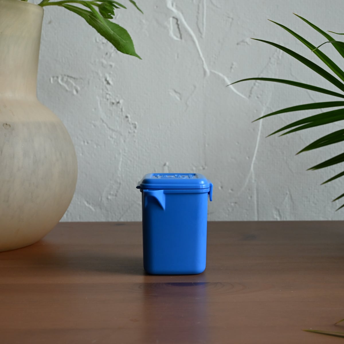 UK発 Treat Caddy|スマートで機能的な犬用トリーツケース