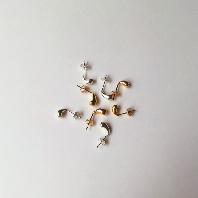 種 Pierce M
