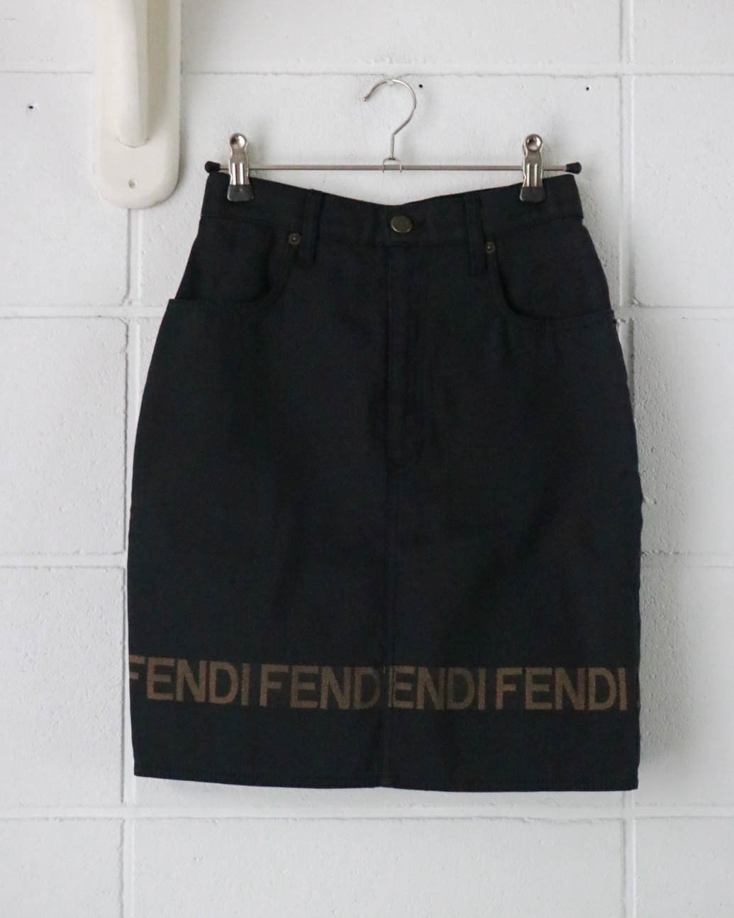 FENDI mini skirt | VINIVINI ONLINE SHOP