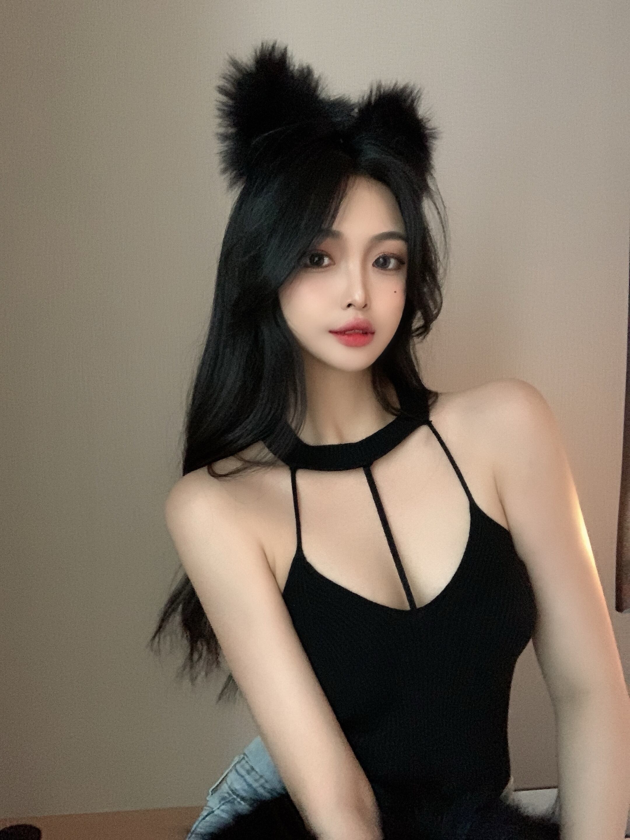 サマーブラックニットシャツ トップス 夏物 ブラックストロベリース65664956321