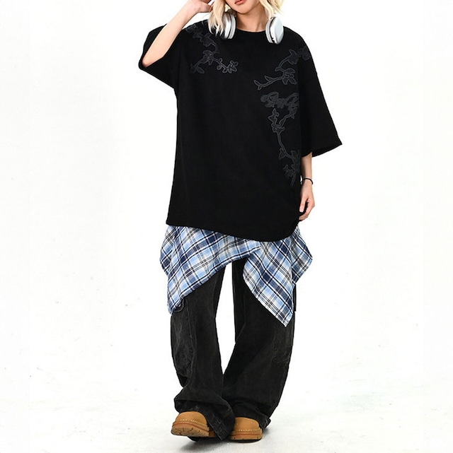 グラフィックアウトラインルーズシルエットTシャツ 2col R01692