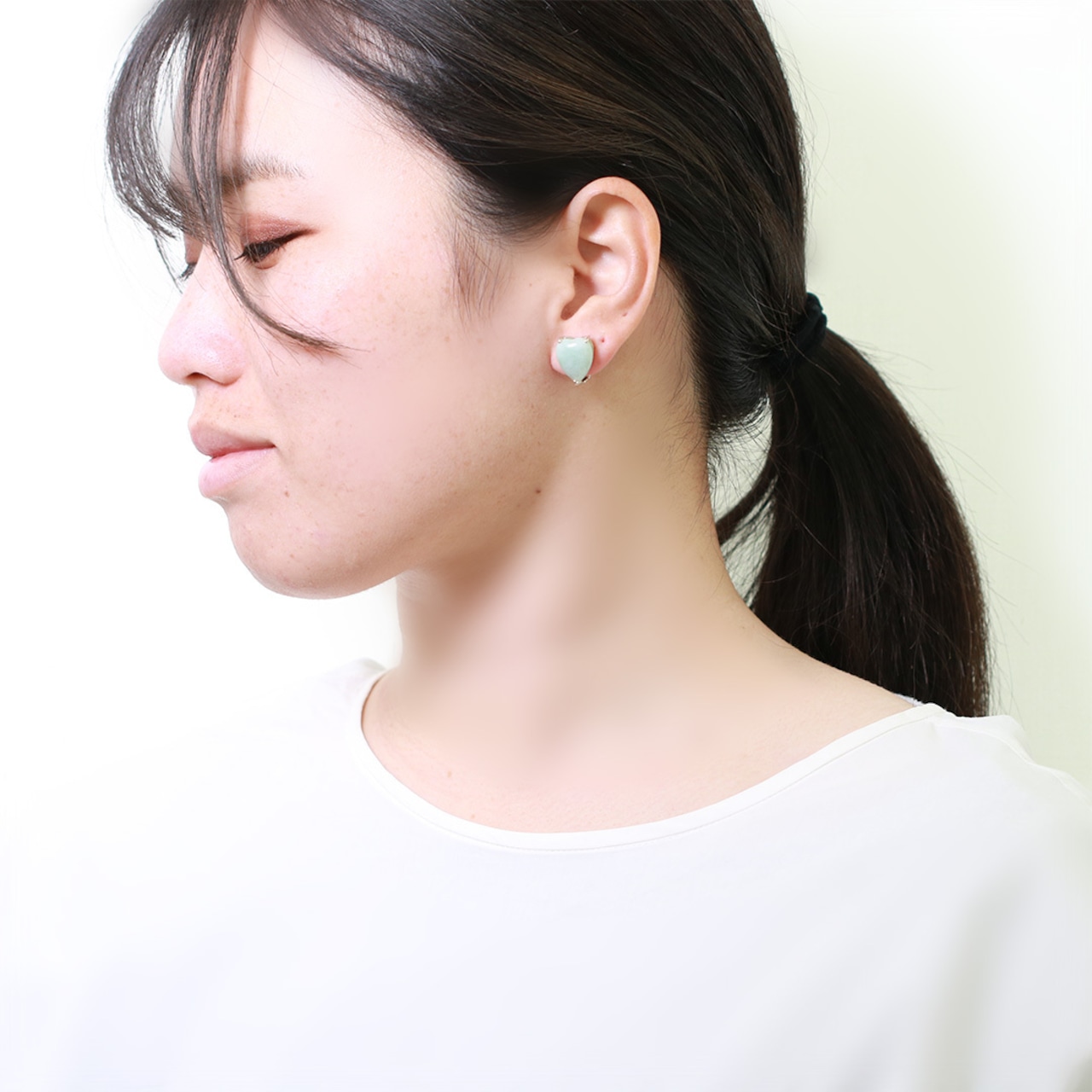 ホワイト×グリーンで可愛さ抜群！ 翡翠 ハート デザイン イヤリング A貨翡翠 jd_mm1009