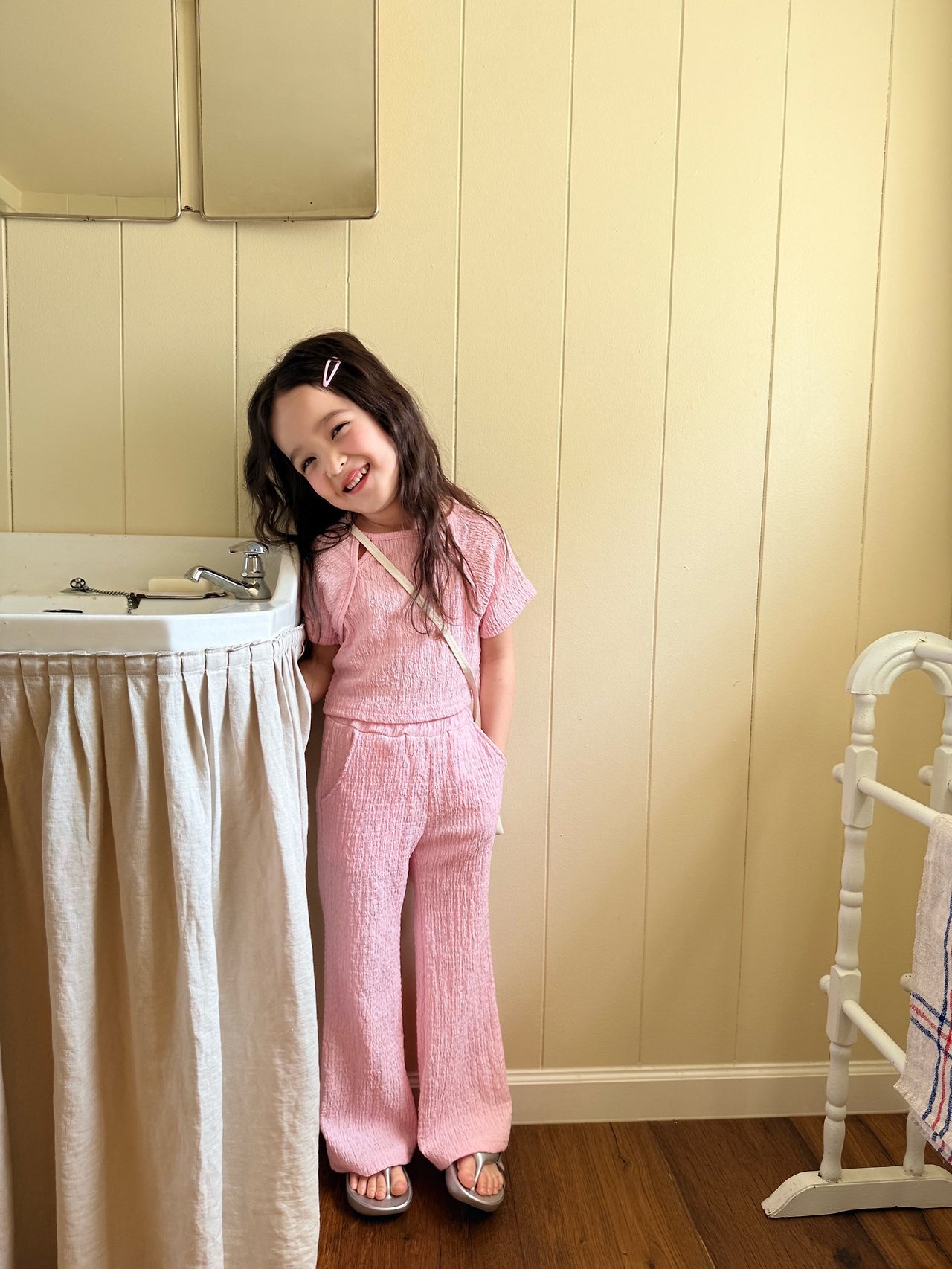 [COMMA] Pleated Wide Bootcut Jeans (160/170) / [콤마] 플리츠와이드부츠컷 (160/170)