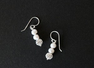 ダブル淡水パールとクリスタルのシルバーピアス