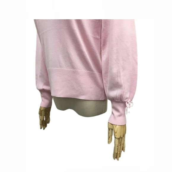 スーパービューティー ニット 胸元レースがエレガントなセーター