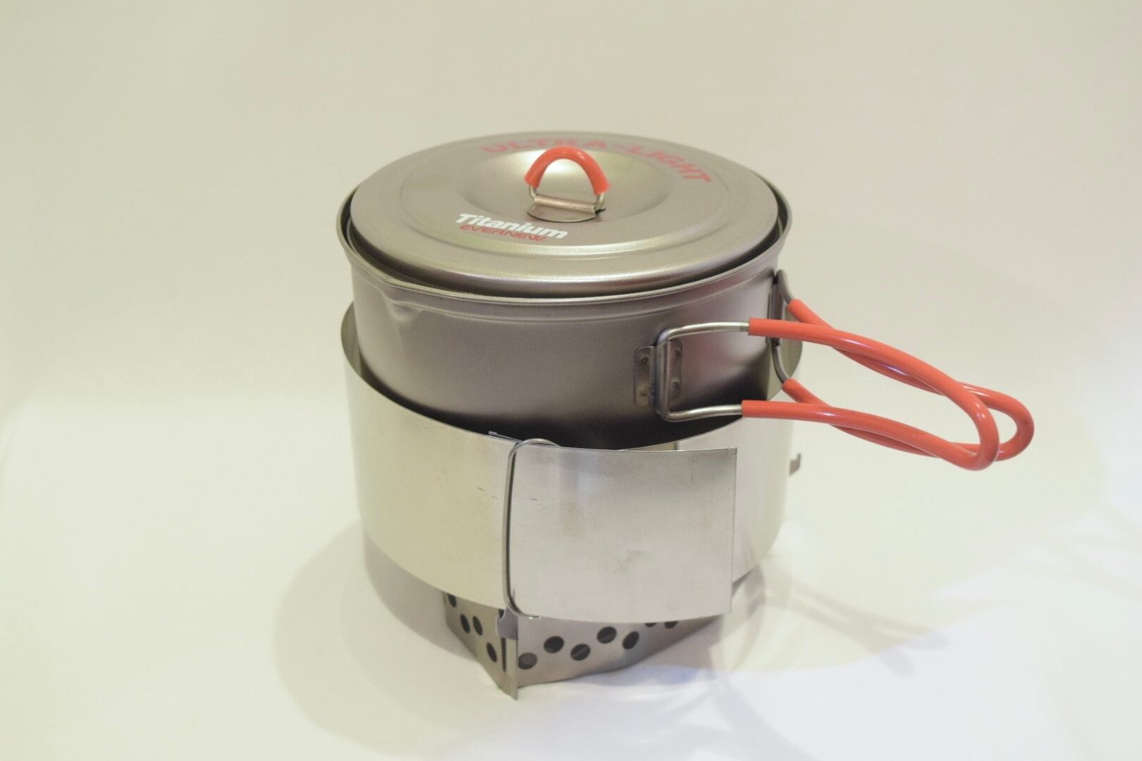 美品 クリックスタンド CLIKSTAND チタン APPALACHIAN Ti COMBO solid fuel adapter セット アルコール ストーブ用 スタンド 風防 Clikstand クリックスタンド＞ CLIKSTAND APPALACHIAN Ti COMBO