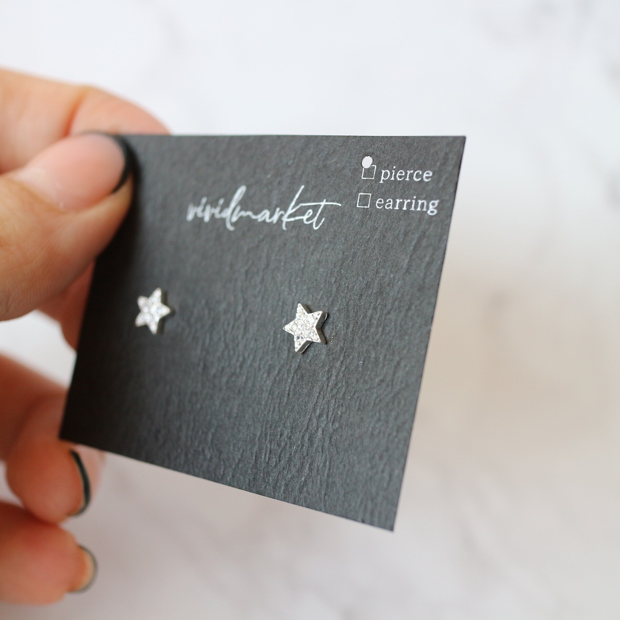 キラキラの星こつぶシルバーピアス