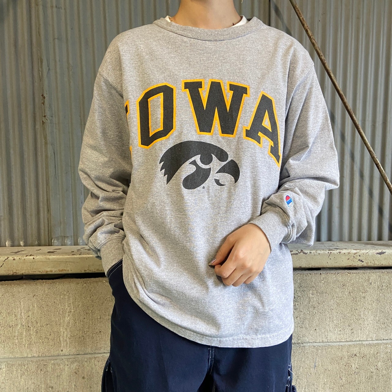 Champion チャンピオン IOWA カレッジチームロゴ プリント ロングT 