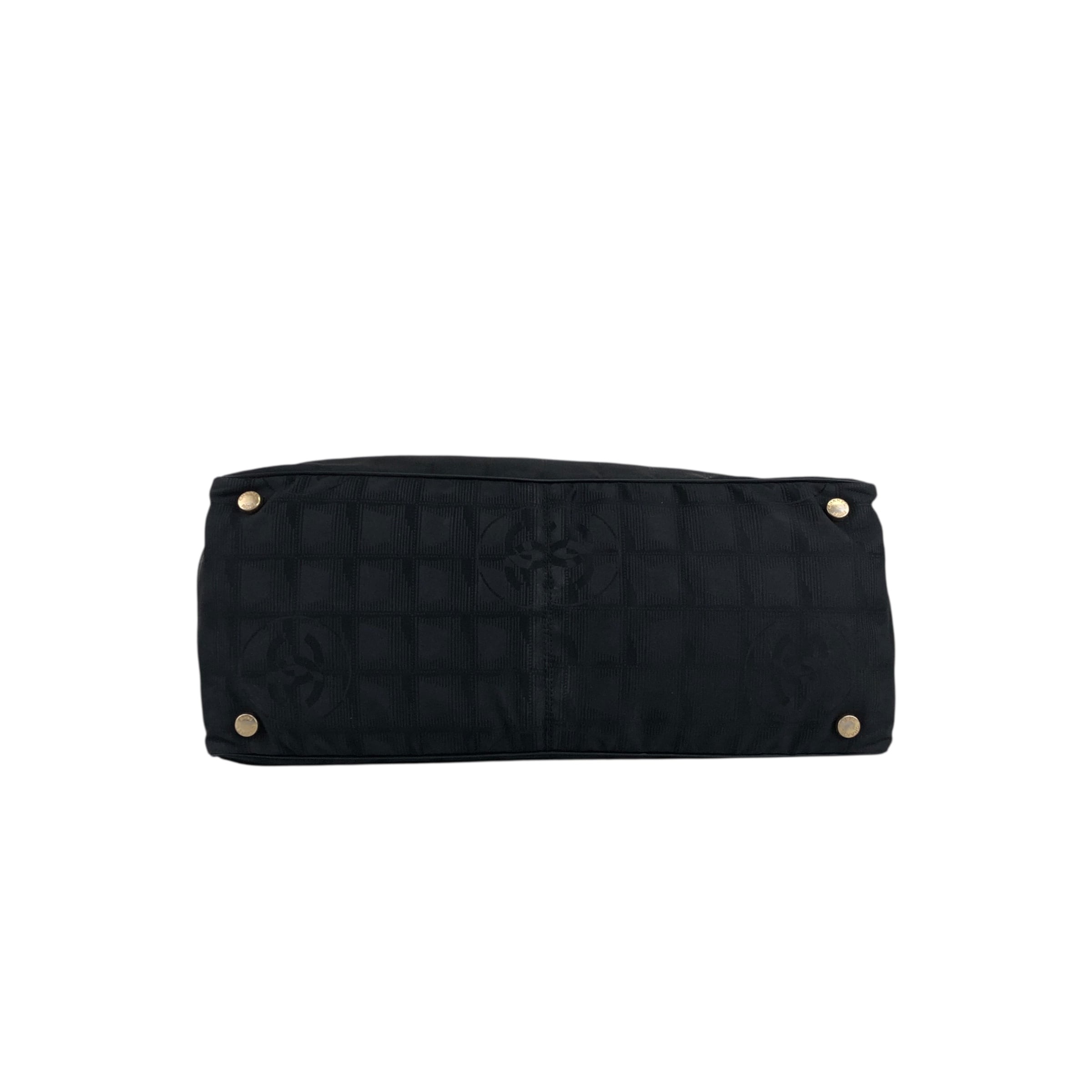 シャネル ナイロンレザー トラベルトートバッグ 8シリーズ CHANEL シャネル ニュートラベル トートバッグ ブラック