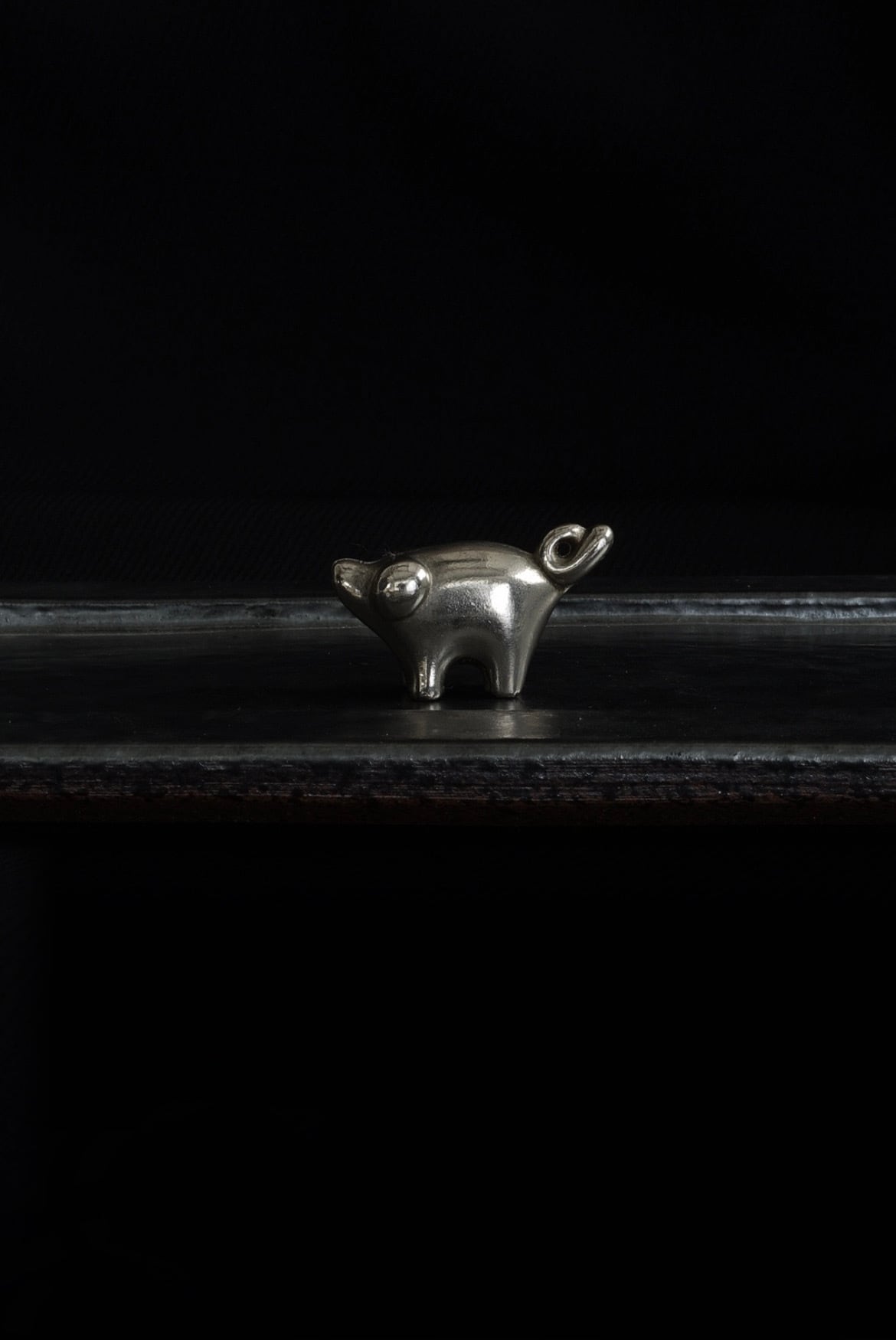 VINTAGE - CARD HOLDER PIG