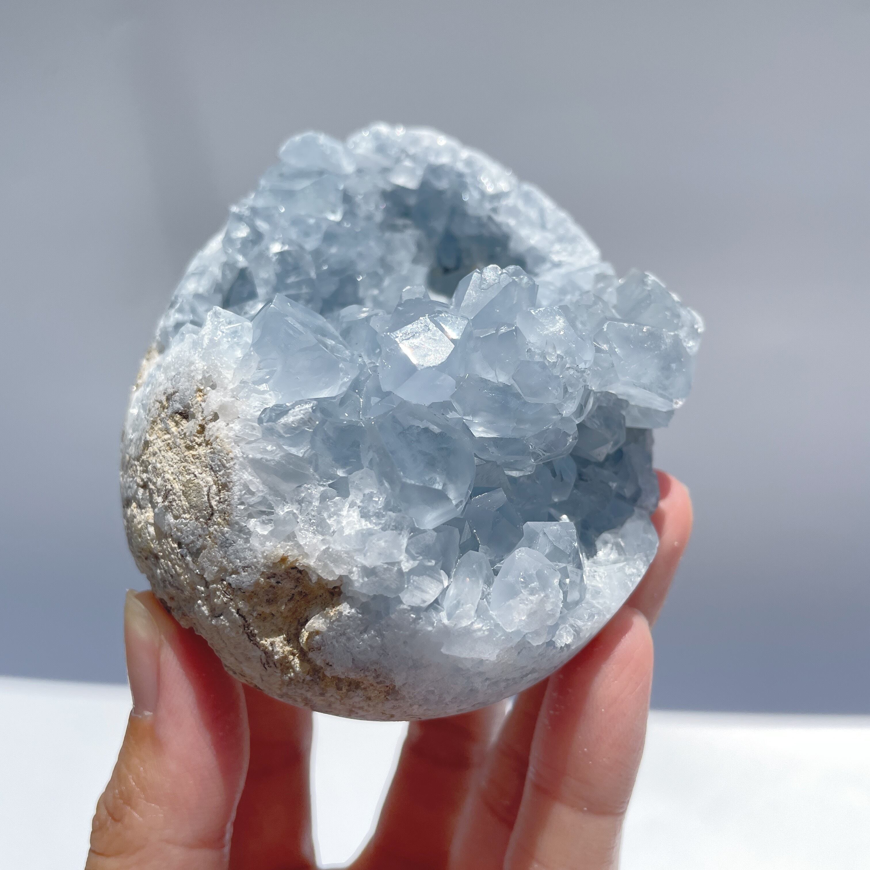 セレスタイト 卵型33◇ Celestite ◇天然石・鉱物・パワーストーン