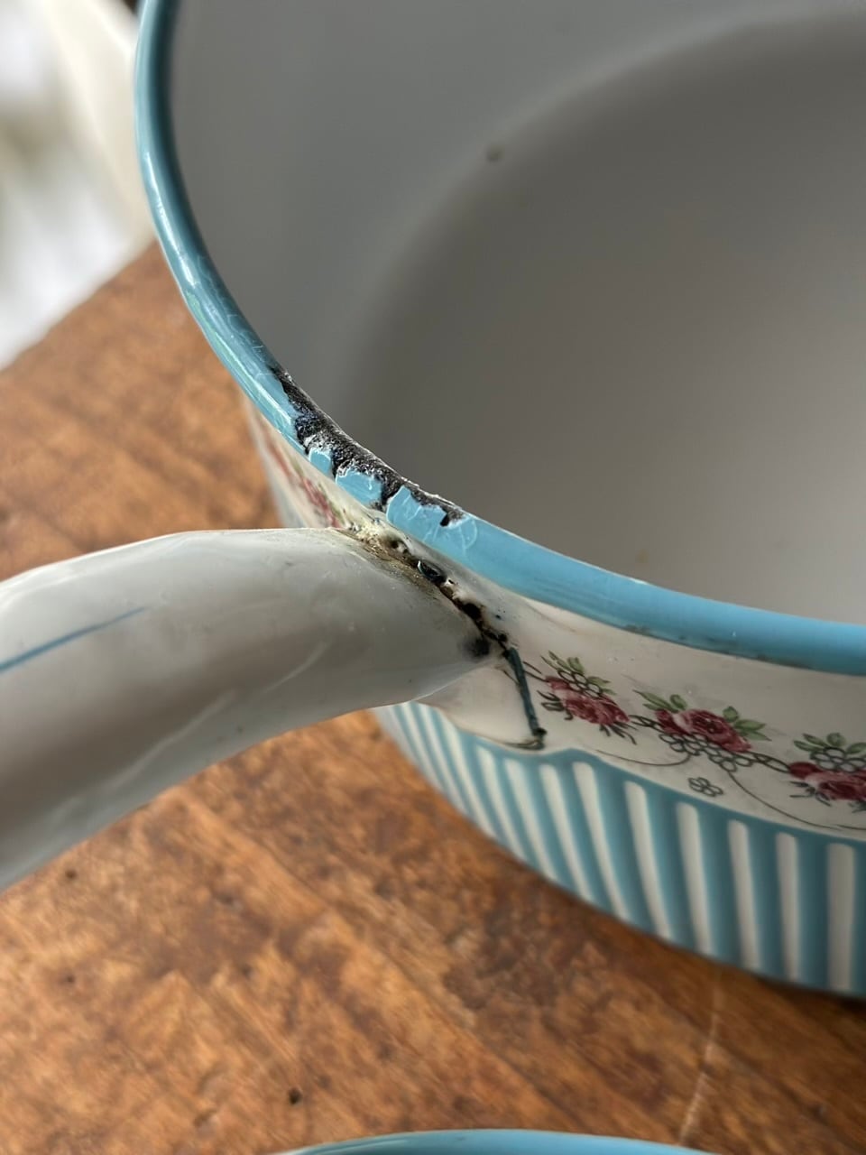 BB社製 薔薇と水色ストライプ ホーロー片手鍋 5個セット | Brocante de