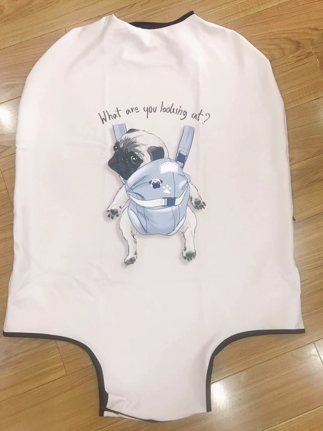 カバー スーツケース キャリーケース用 おんぶパグ | Pay ID