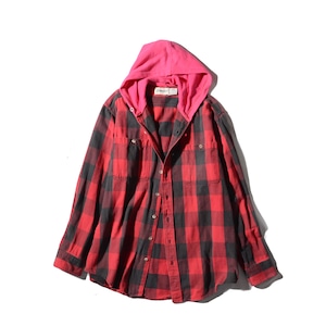 us used   (st john's bay)  block check  hooded shirt