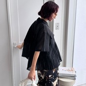 【受注予約：8月上旬入荷予定】シフォンプリーツ半袖SH/ブラック