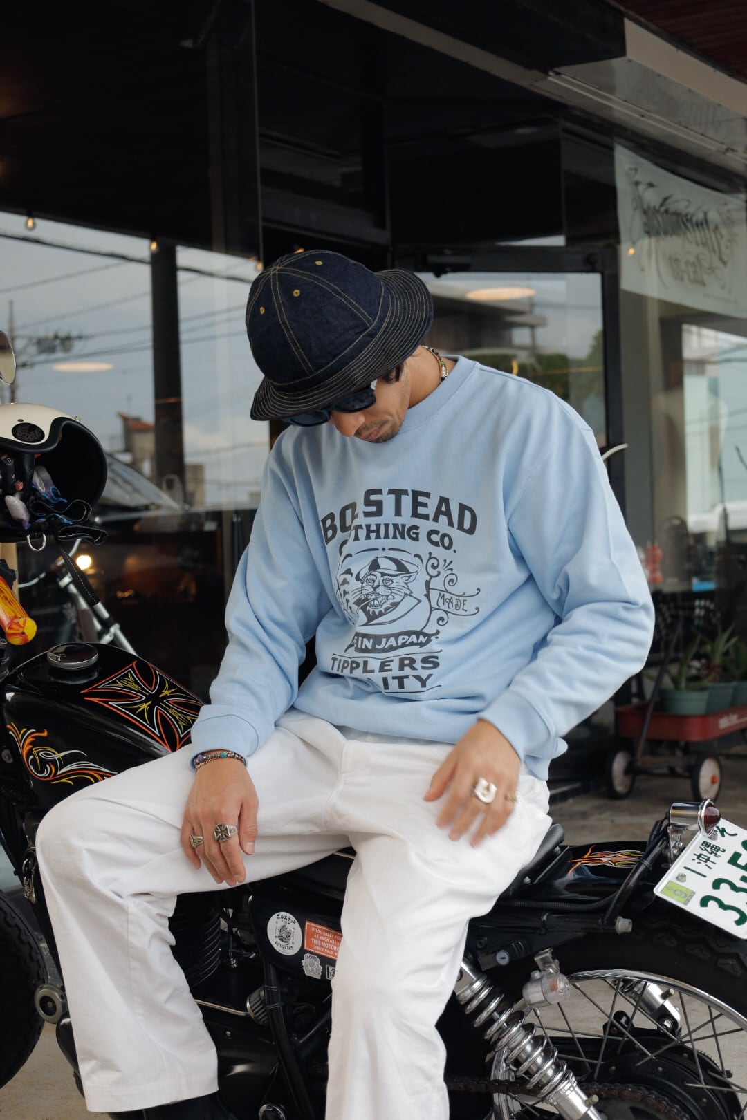 LECHEROUS TIGER L/S SWEAT(SAX)